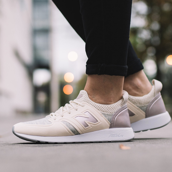 new balance 420 slip on